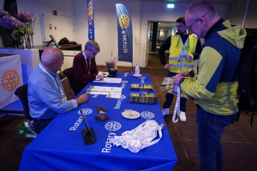 Distrikt 2275 arrangerte årets distriktskonferanse i Stjørdal, 18.-20.september 2020. Åsen Rotaryklubb laget en flott ramme med temaet: Natur og vann - Rotary som fredsaktør.
